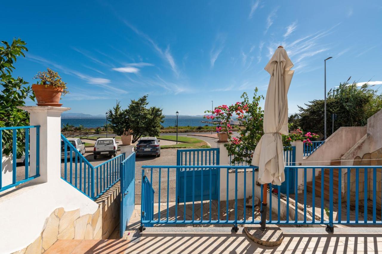 Casa Vacanze 21 Aprile - T Calasetta Zewnętrze zdjęcie